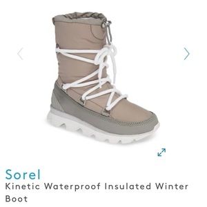 New Sorel Kinetic Faux Fur lined boots